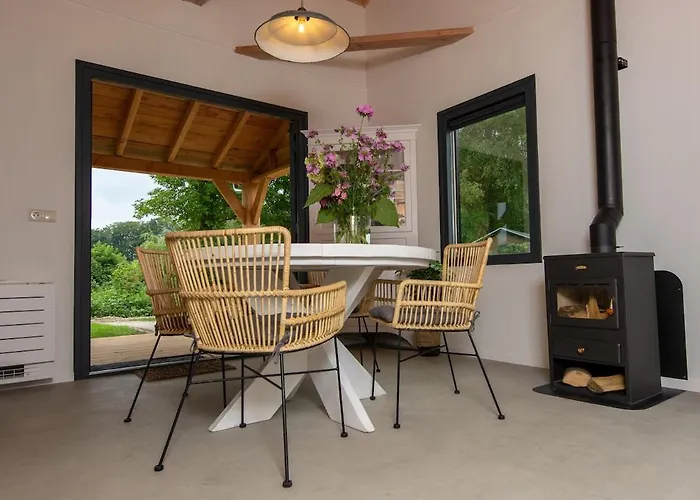 Cozy Vacation In Beautiful Surroundings Dom wakacyjny *