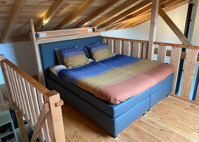 Cozy Vacation In Beautiful Surroundings Vakantiehuis