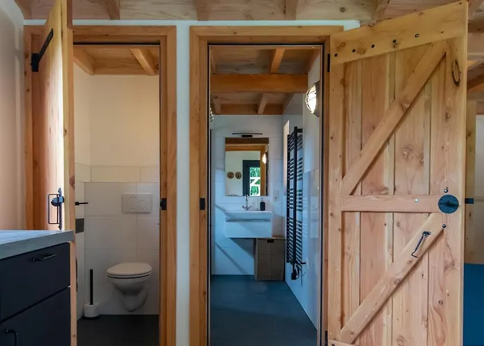 Cozy Vacation In Beautiful Surroundings Vakantiehuis Empe